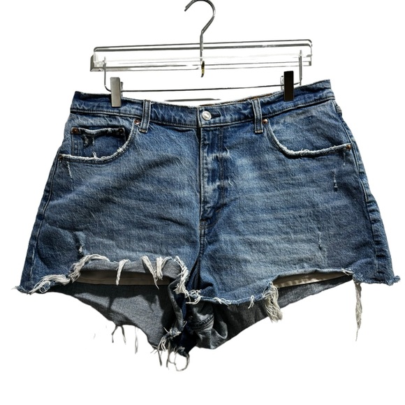 Abercrombie & Fitch Curve Love Mom Shorts Mid Rise 33 Distressed Denim Cutoffs - Picture 7 of 7